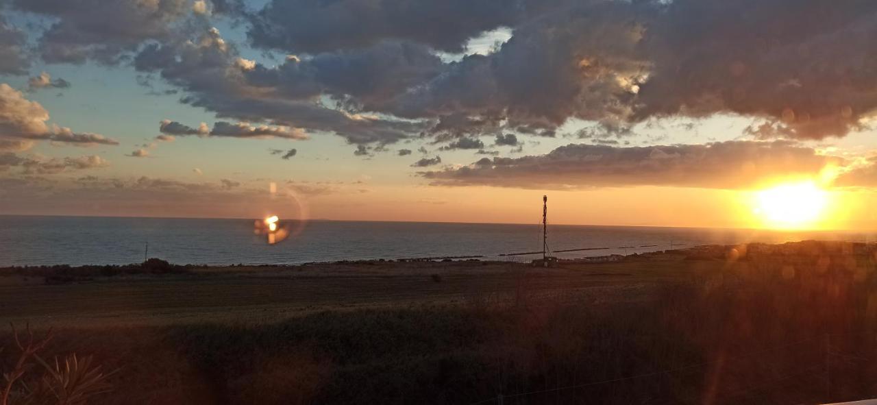 Alby Suite Termoli Bagian luar foto